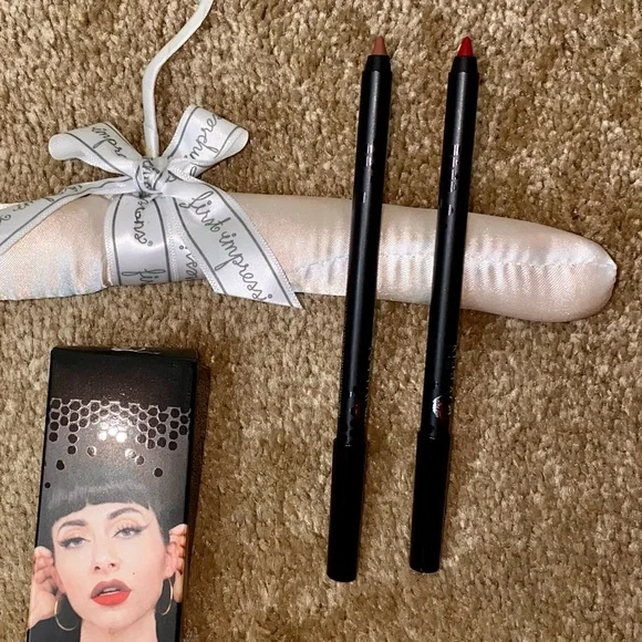 💲5 | 2 Lip Liner Duo - Picture 3 of 8